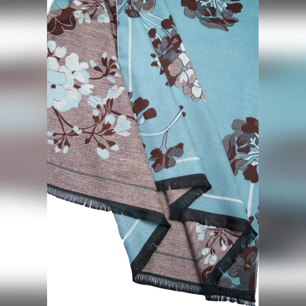 SAACHI BOTANICAL REVERSIBLE PRINT SCARF /SIZE:ONE SIZE /LIGHT BLUE